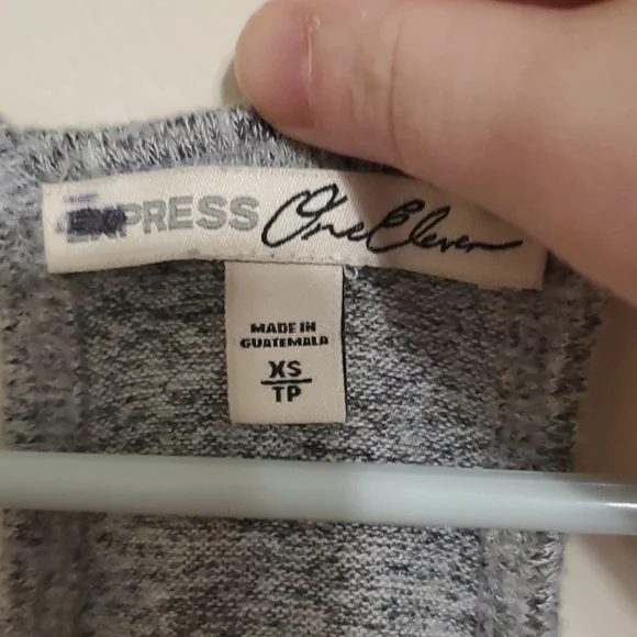 Express One Eleven black and gray razor back crop top - Picture 5 of 5